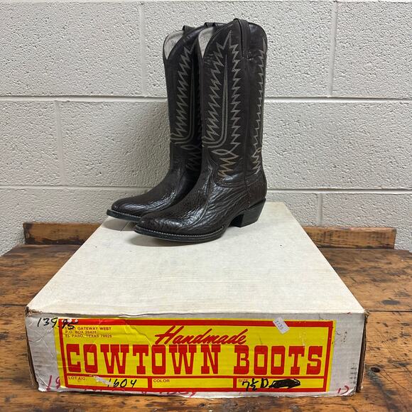 New Cowtown Boots Western Riding Boots Mens Size 7.5D Brown Leather Embroidered